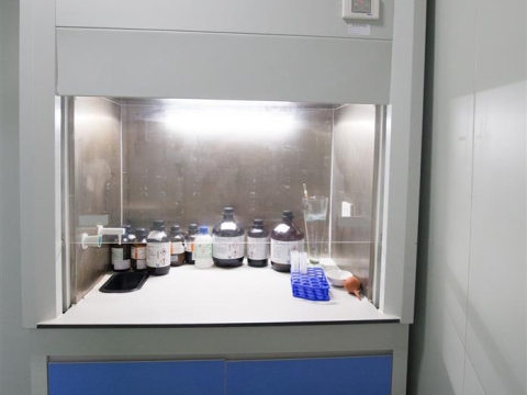 Thiết bị phòng lab trung tâm kiểm nghiệm mỹ phẩm