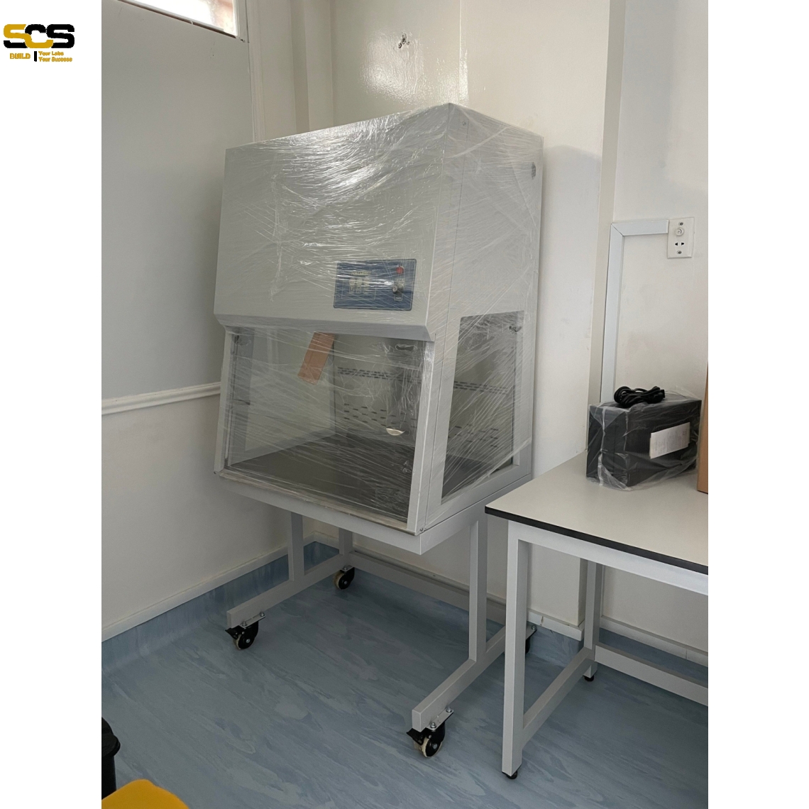 Tủ thao tác PCR kích thước 1200 mm