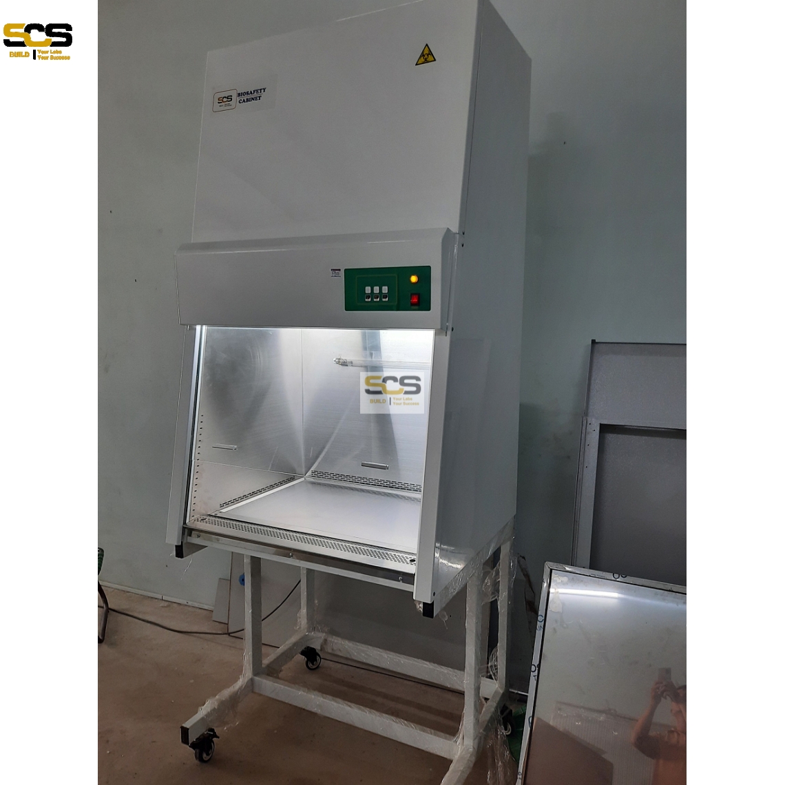 Tủ An Toàn Sinh Học Cấp 2 Kích Thước 900mm (cho 1 người sử dụng)